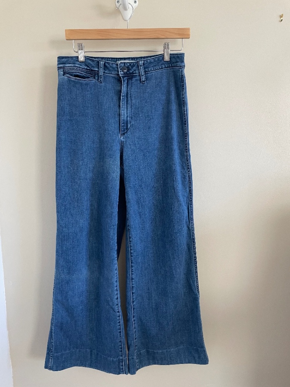 Madewell high waist, wide leg jeans, size 29